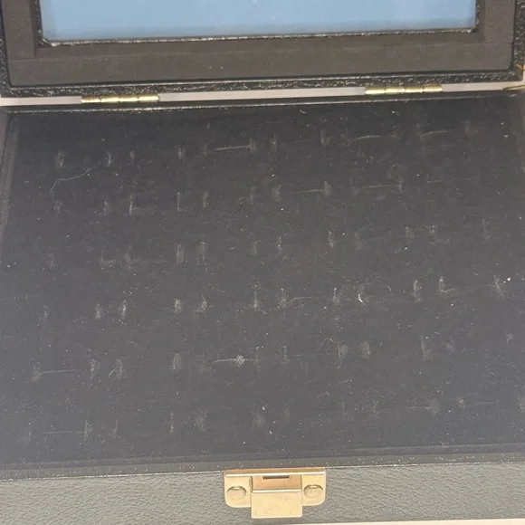 Black Jewelry Display Case - Picture 2 of 3